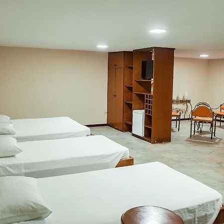Penápolis Sakr Hotel מראה חיצוני תמונה