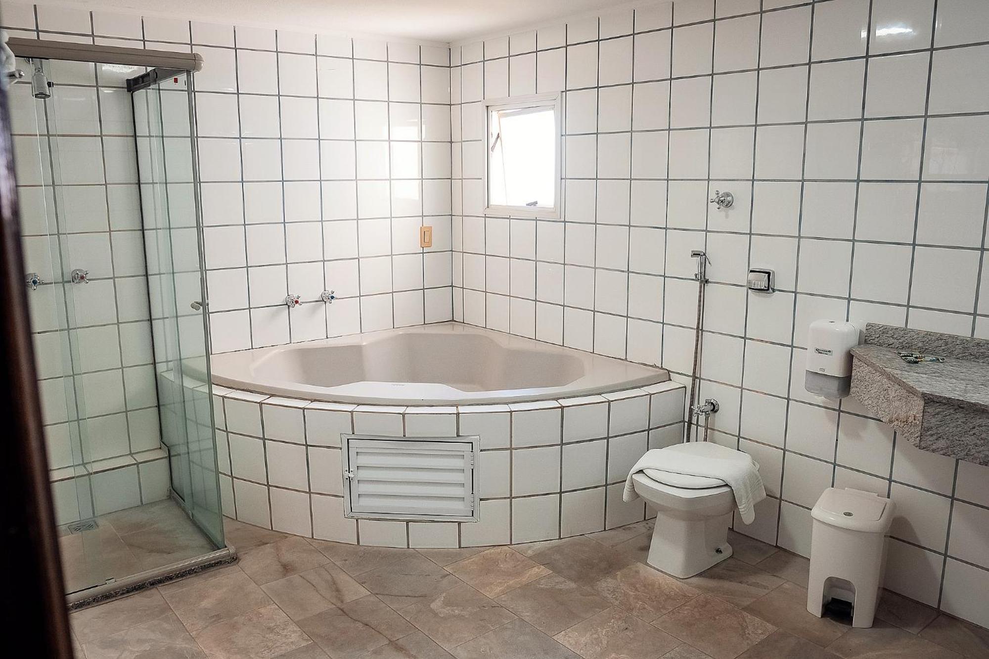 Penápolis Sakr Hotel מראה חיצוני תמונה