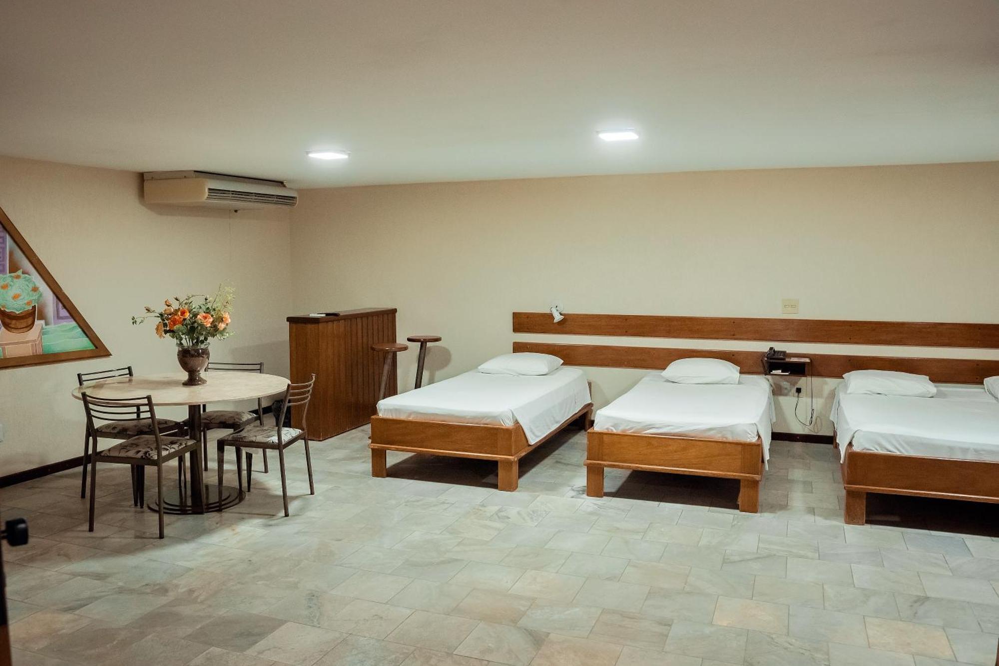 Penápolis Sakr Hotel מראה חיצוני תמונה