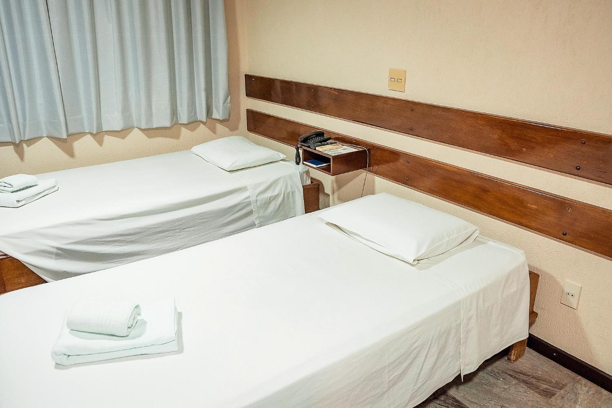Penápolis Sakr Hotel מראה חיצוני תמונה