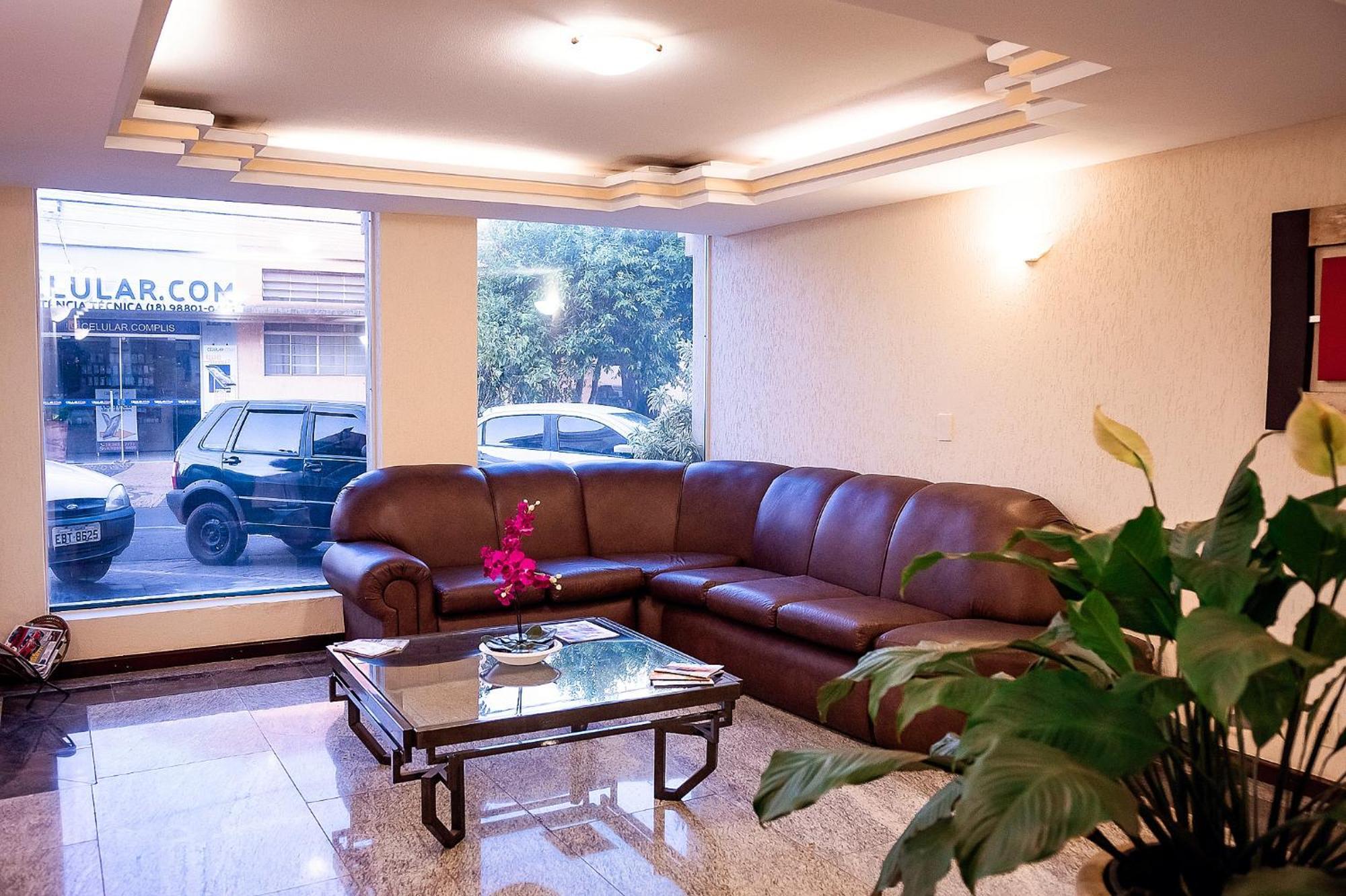 Penápolis Sakr Hotel מראה חיצוני תמונה
