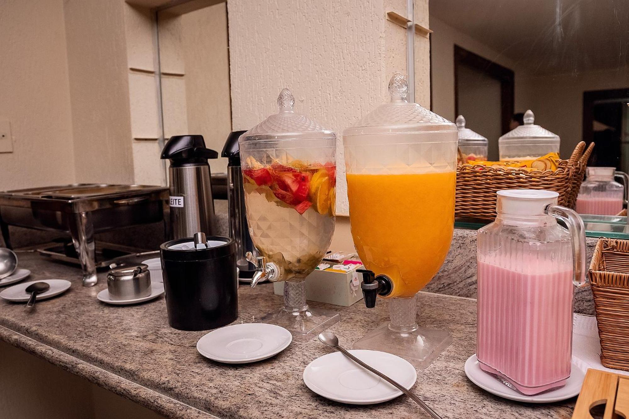 Penápolis Sakr Hotel מראה חיצוני תמונה